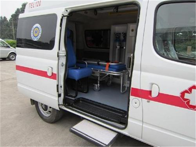 天等救护车出租服务案例7